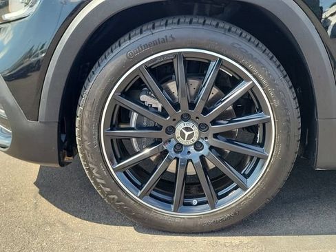 Used 2020 Mercedes-Benz GLB 250 4MATIC image 29