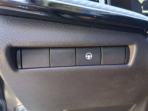 New 2026 Nissan Kicks SR w/ Cold Weather Package image 20