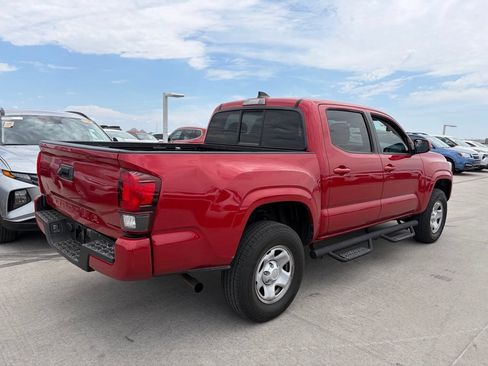 Used 2022 Toyota Tacoma SR w/ SR Convenience Package RWD image 2