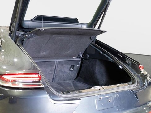 Used 2022 Porsche Panamera 4S image 33