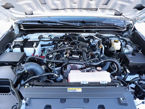 Used 2024 Toyota Tacoma SR5 image 16