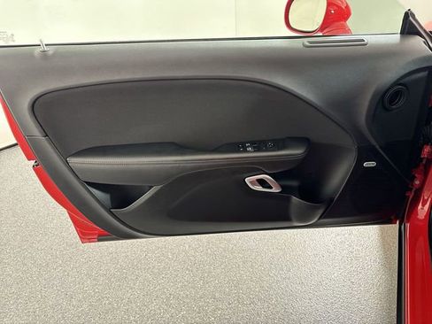 Used 2023 Dodge Challenger R/T w/ Blacktop Package image 21