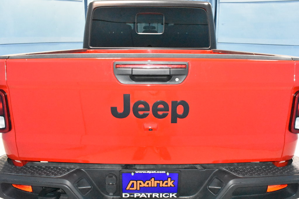 Used 2022 Jeep Gladiator Sport AWD/4WD image 25