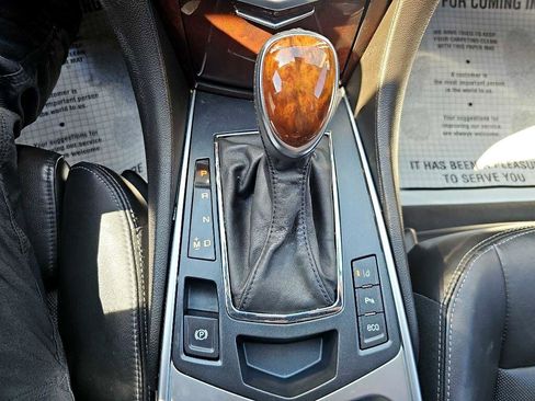 Used 2015 Cadillac SRX Luxury w/ Driver Awareness Package image 30