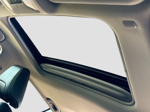 Certified 2023 Toyota RAV4 XLE Premium AWD/4WD image 18