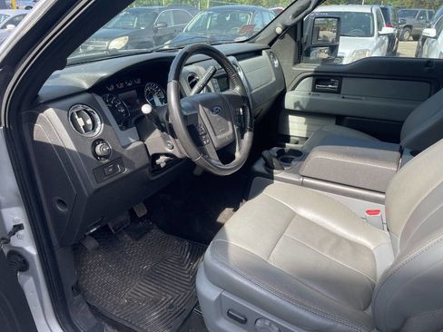 Used 2014 Ford F150 XLT w/ Equipment Group 302A Luxury AWD/4WD image 19