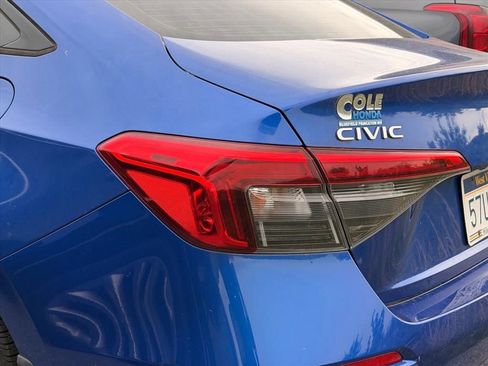 Used 2022 Honda Civic Sport image 12