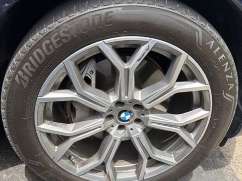 Used 2025 BMW X7 xDrive40i AWD/4WD image 13