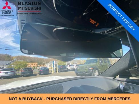 Used 2022 Mercedes-Benz SL 55 AMG 4MATIC w/ Driver Assistance Package image 60