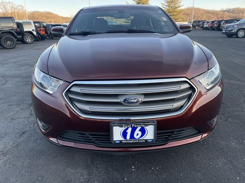 Used 2016 Ford Taurus SEL image 8