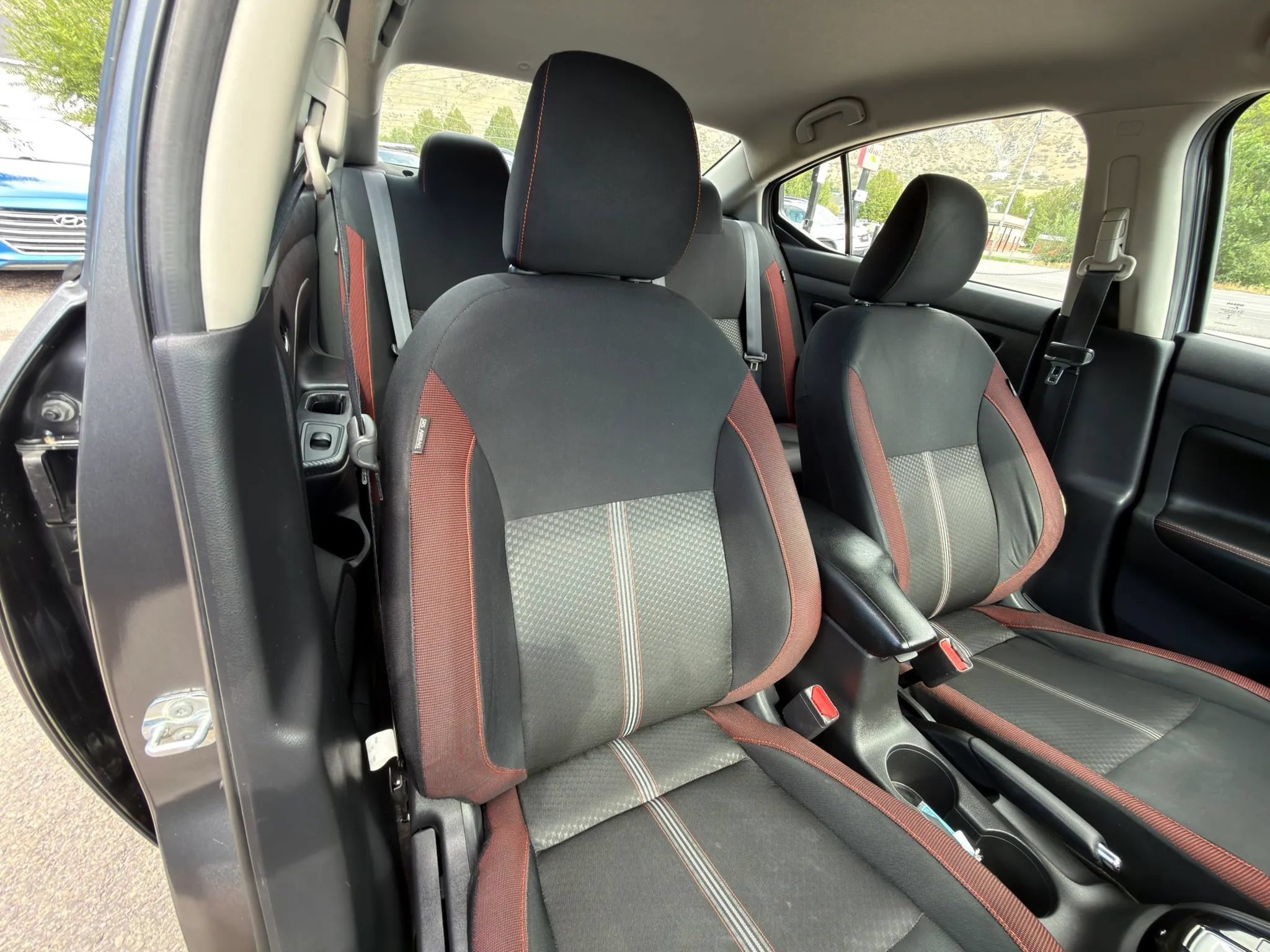 Used 2023 Nissan Versa SR w/ Trunk Package FWD image 8