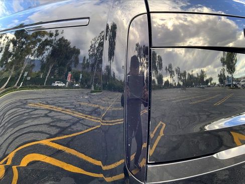 Used 2023 Land Rover Range Rover SE image 27