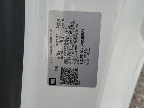 Used 2023 Chevrolet Camaro LT image 30