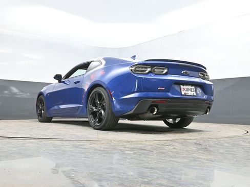 Used 2021 Chevrolet Camaro LT w/ RS Package RWD image 38