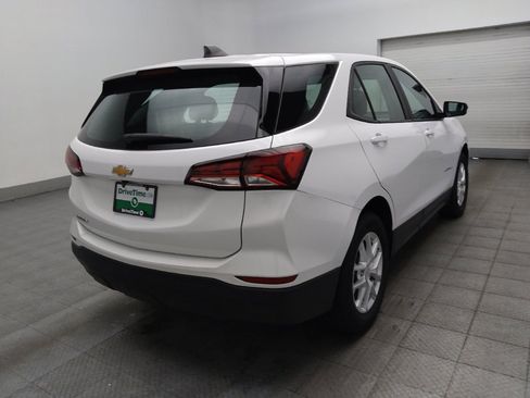 Used 2024 Chevrolet Equinox LS FWD image 9