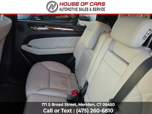Used 2015 Mercedes-Benz GL 450 4MATIC image 39