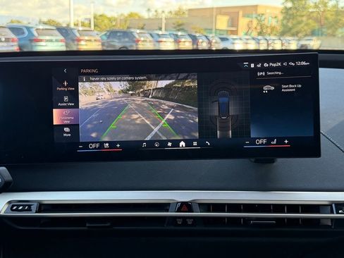 Used 2026 BMW iX xDrive45 w/ Climate Comfort Package image 27