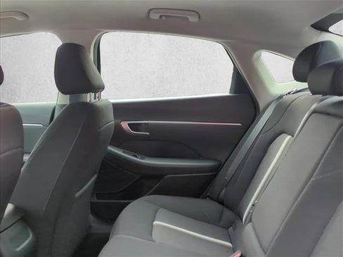 Used 2024 Hyundai Sonata SEL image 14