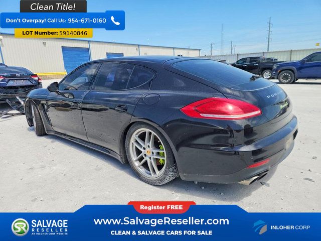 Used 2016 Porsche Panamera S RWD image 3