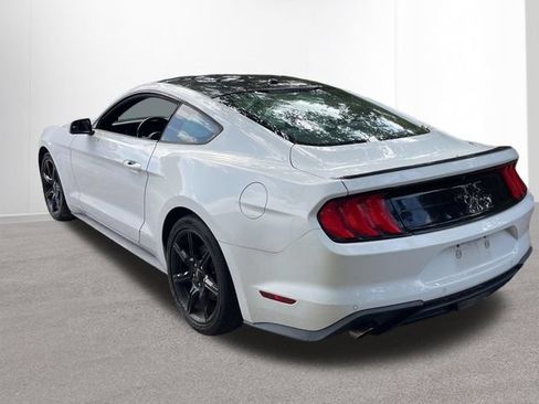 Used 2018 Ford Mustang Coupe w/ Equipment Group 101A RWD image 2