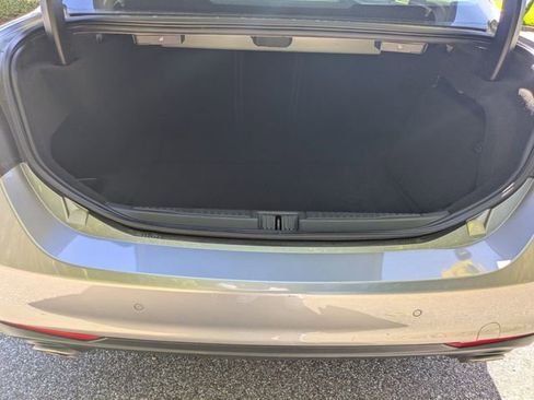 Used 2021 Alfa Romeo Giulia Ti image 5