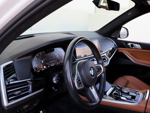 Used 2021 BMW X7 xDrive40i w/ M Sport Package image 53