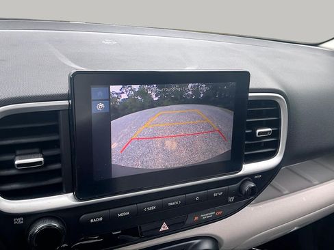 Used 2026 Hyundai Venue SEL FWD image 27