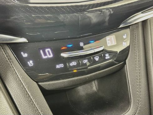 Used 2021 Cadillac XT6 Sport AWD/4WD image 19