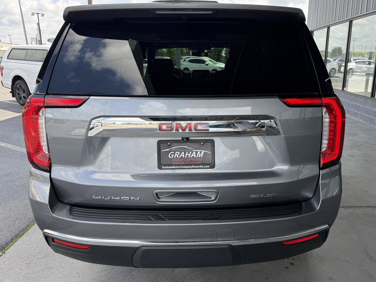 Used 2021 GMC Yukon SLT AWD/4WD image 6