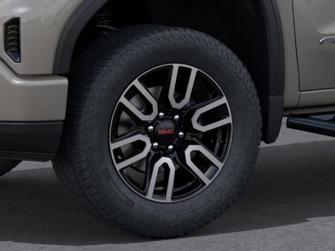 New 2026 GMC Sierra 1500 AT4 w/ Technology Package AWD/4WD image 9