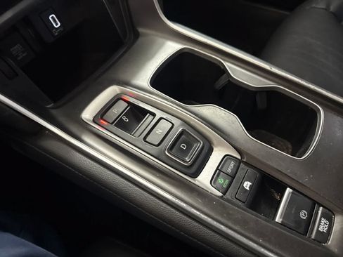 Used 2019 Honda Accord EX-L image 25