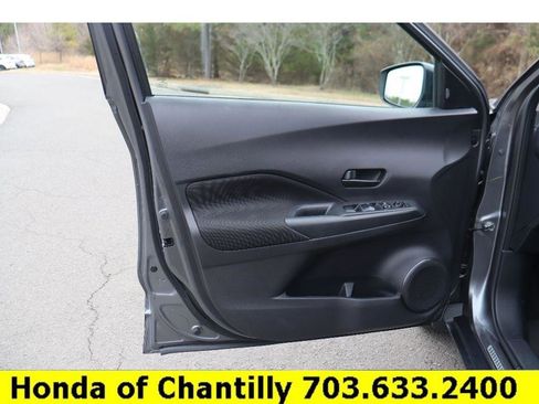 Used 2024 Nissan Kicks S image 20