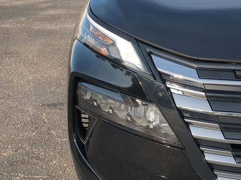 Certified 2026 Nissan Rogue SV image 10