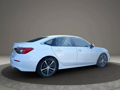Used 2024 Honda Civic Touring image 13