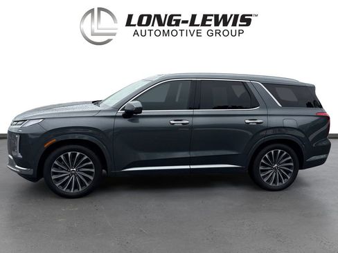 Used 2024 Hyundai Palisade Calligraphy AWD/4WD image 2
