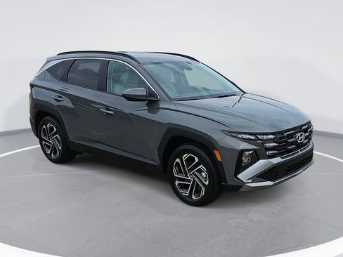 New 2026 Hyundai Tucson SEL Plus FWD image 3
