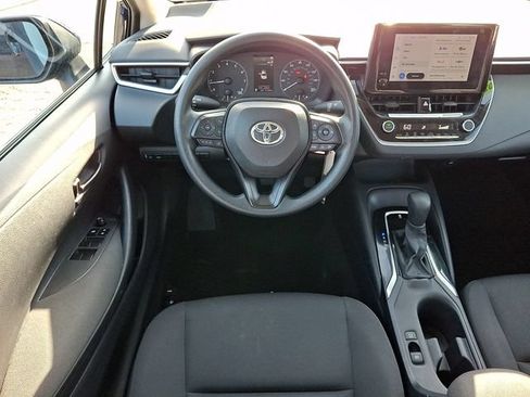 Used 2024 Toyota Corolla LE FWD image 12