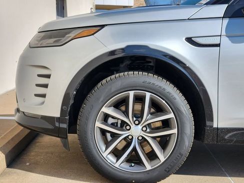 Used 2026 Land Rover Discovery Sport Landmark image 6