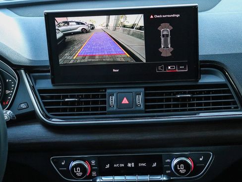 Used 2024 Audi Q5 2.0T Premium image 15