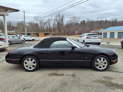 Used 2003 Ford Thunderbird Deluxe image 2