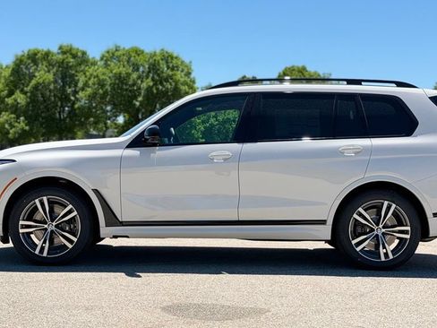 New 2027 BMW X7 M60i AWD/4WD image 3
