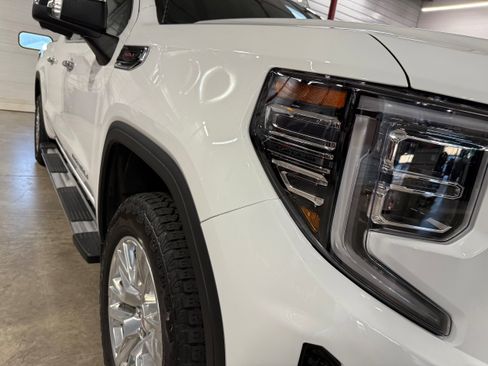 Used 2024 GMC Sierra 1500 Denali w/ Technology Package image 3