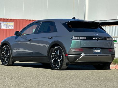 Used 2024 Hyundai Ioniq 5 SE image 6