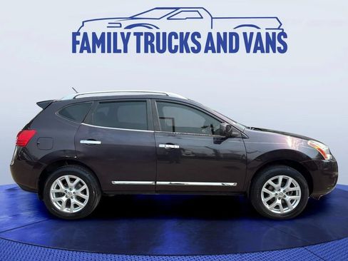 Used 2013 Nissan Rogue SL AWD/4WD image 6