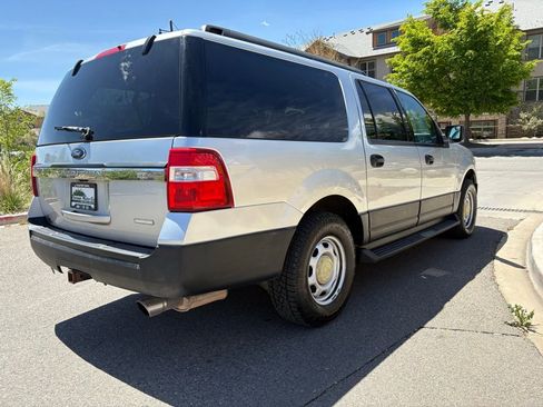 Used 2016 Ford Expedition EL XL AWD/4WD image 9