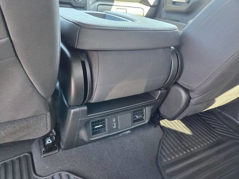 Used 2024 Chevrolet Silverado 1500 Custom w/ Turbomax Blackout Package RWD image 8