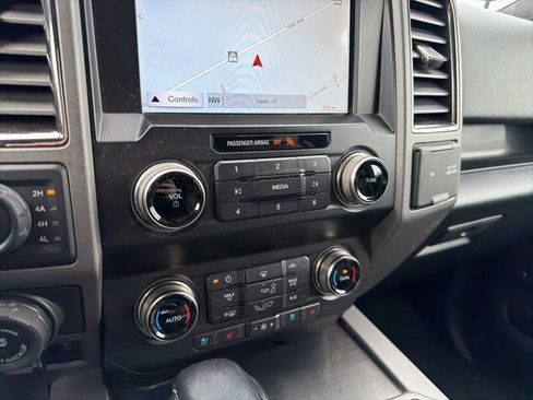 Used 2019 Ford F150 Raptor w/ Equipment Group 802A Luxury image 19