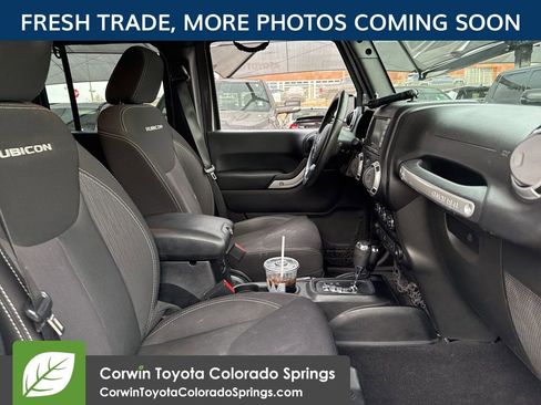 Used 2014 Jeep Wrangler Unlimited Rubicon w/ Connectivity Group image 9