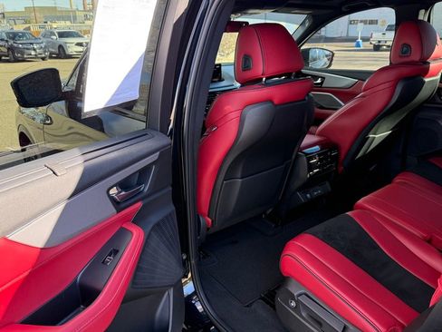 Used 2023 Acura MDX A-Spec image 13