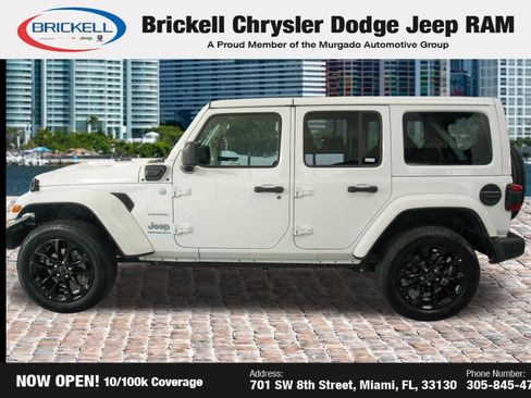 Used 2024 Jeep Wrangler Unlimited Sahara AWD/4WD image 4